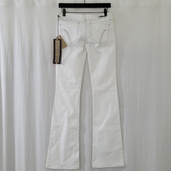 City of Others Low Rise Boot Cut Jean's in White Women's Size 27 - Picture 2 of 7